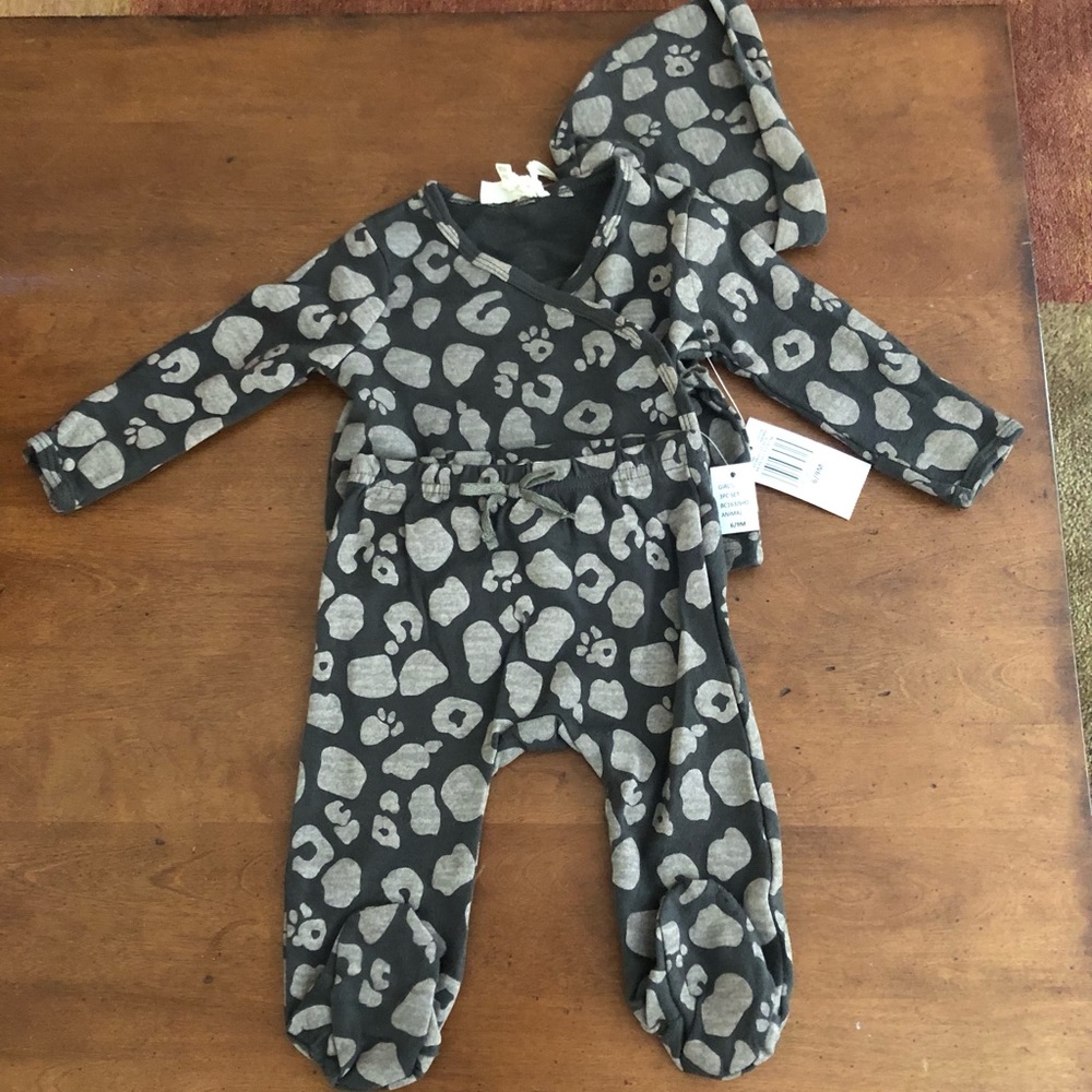 3 pc set Jessica Simpson taupe, grey, brown animal print footie
